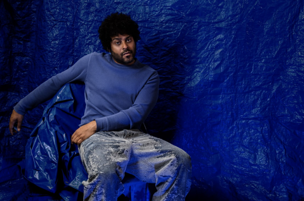 Twin Shadow - Dominoes