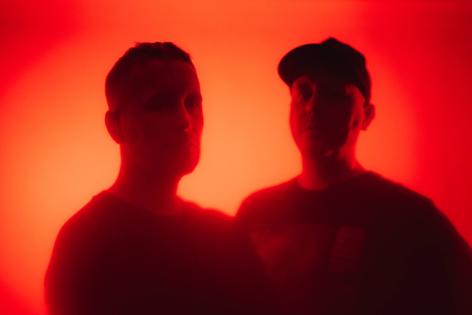 Hybrid Minds and Birdy ‘State Lines‘ at The Daily Music Report