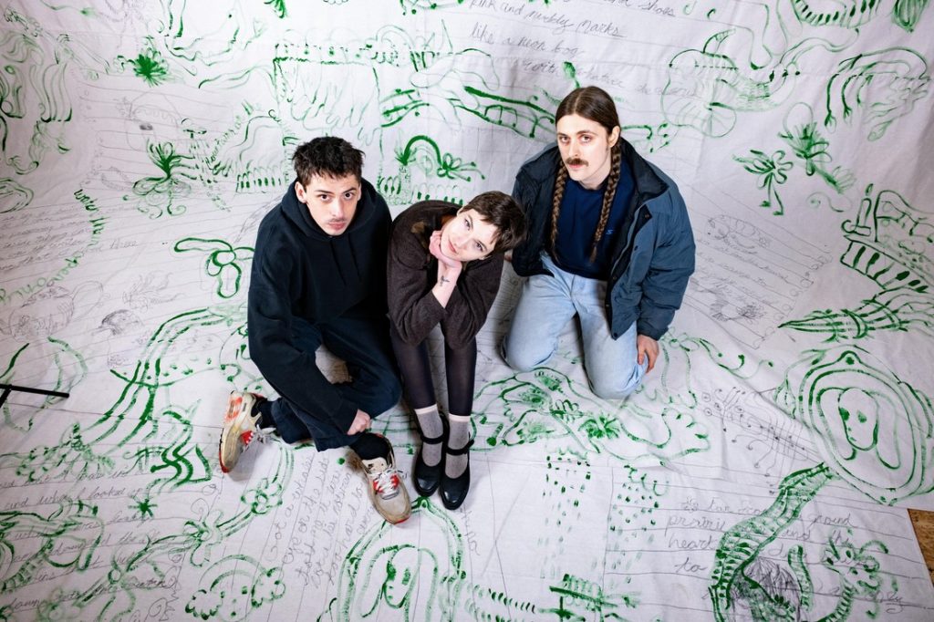 Wombo- 'Danger in Fives' press