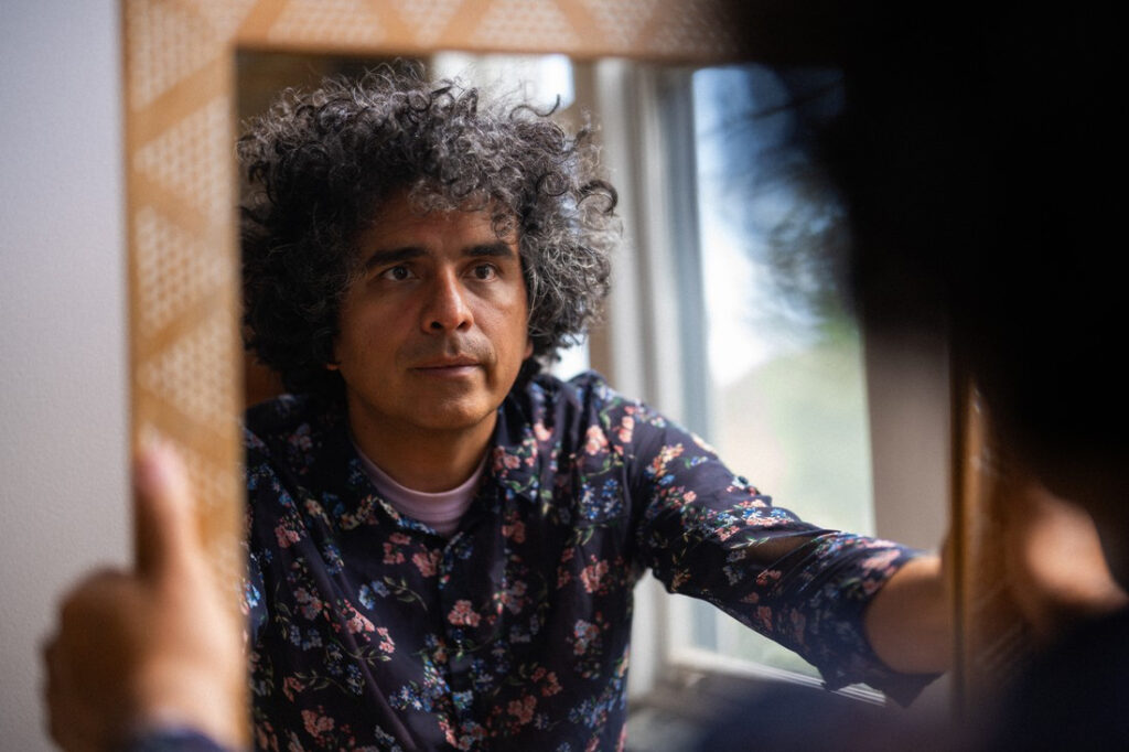 Helado Negro - 'Sender Receiver'