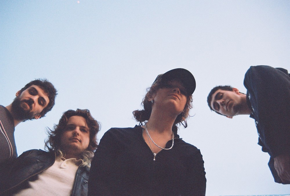 Robber Robber - ‘Suspicious Minds’