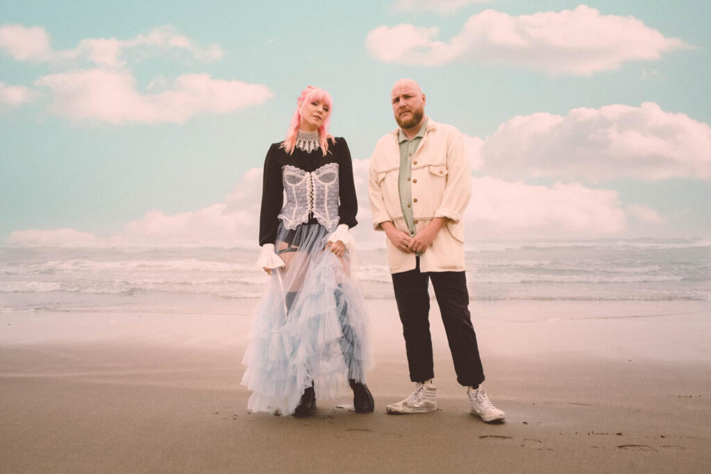 New Constellations - 'I Disappear'