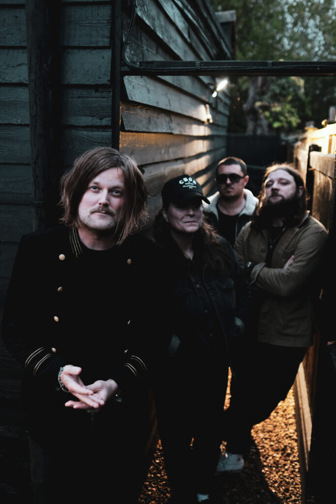 Alberta Cross - 'Toy Soldiers'