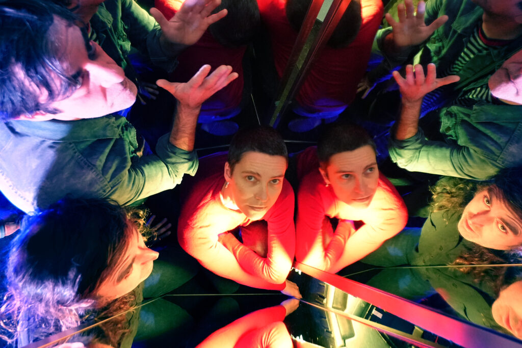 A Place To Bury Strangers - 'Everyone’s The Same'