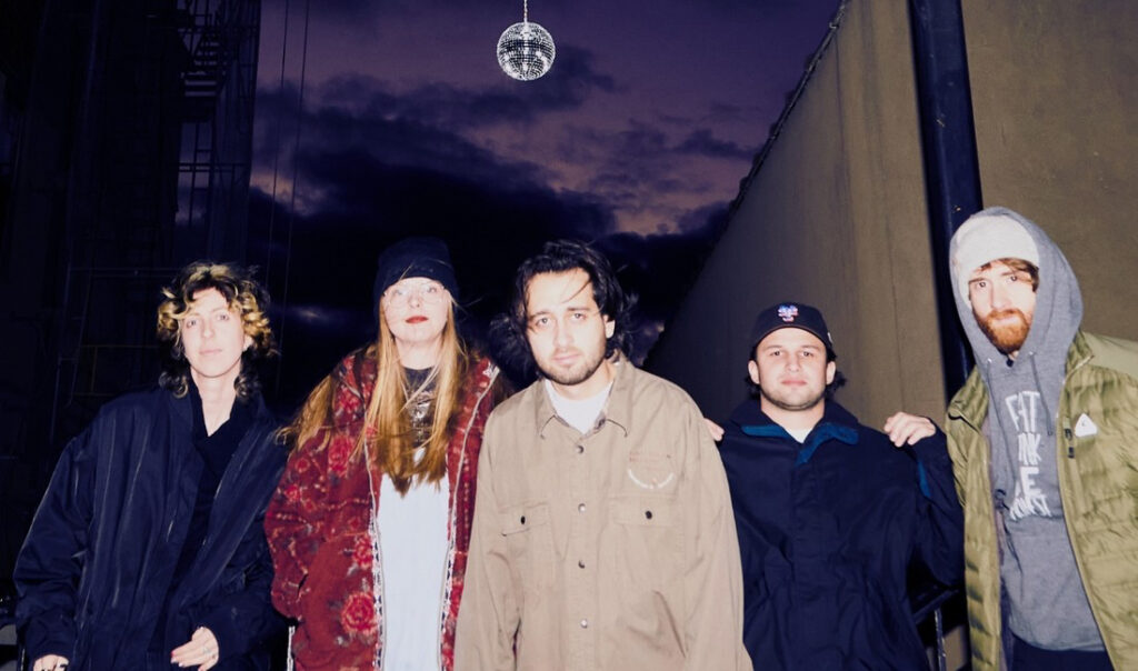 Two-Man Giant Squid - '3 Hits'